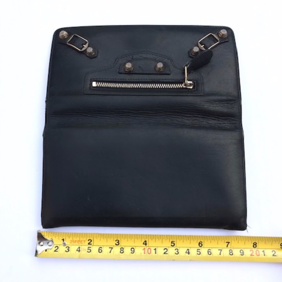 BALENCIAGA Black Gold Hardware Bifold Wallet - Picture 4 of 10
